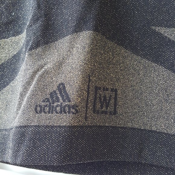 WOLFORD  x Adidas ! Crop Top - Picture 9 of 10